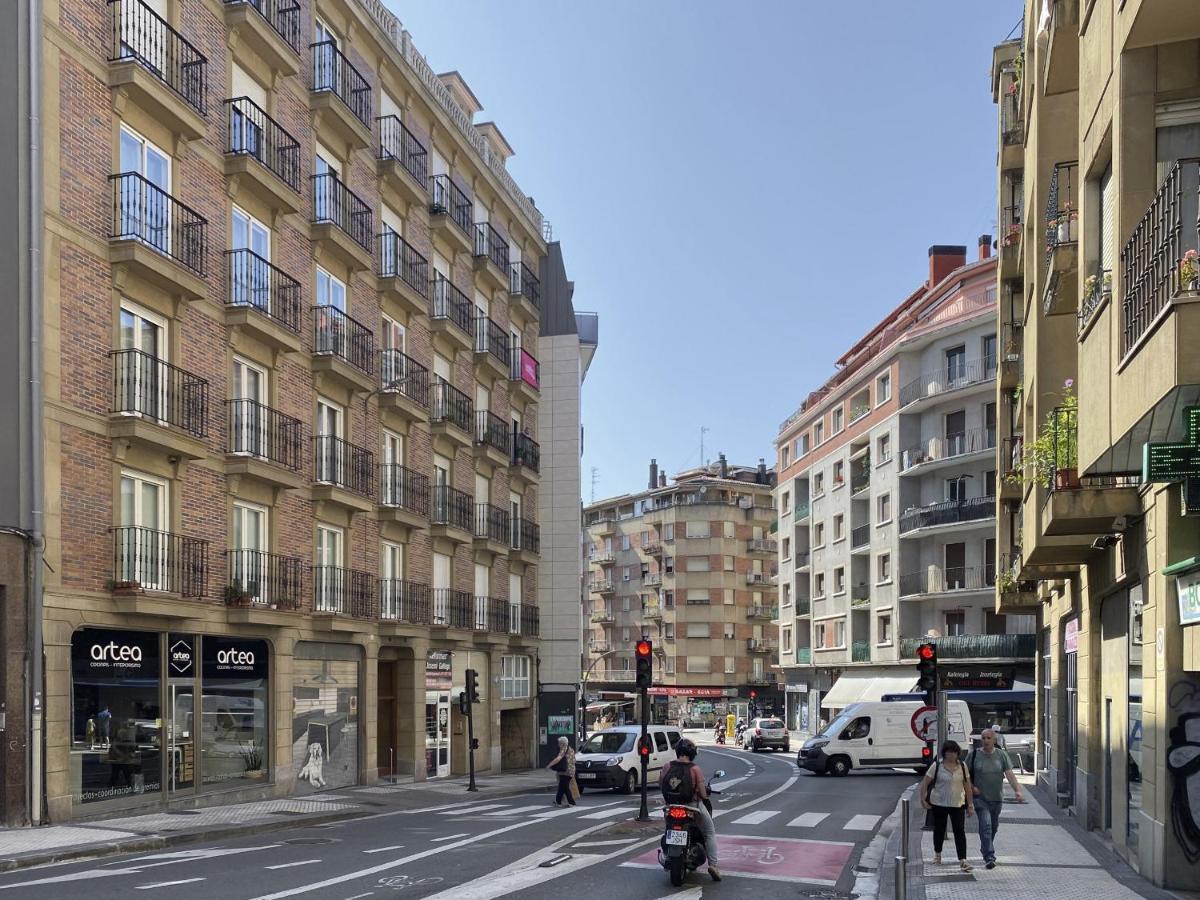 Always Easy I Cristina Enea Apartment San Sebastian Exterior photo